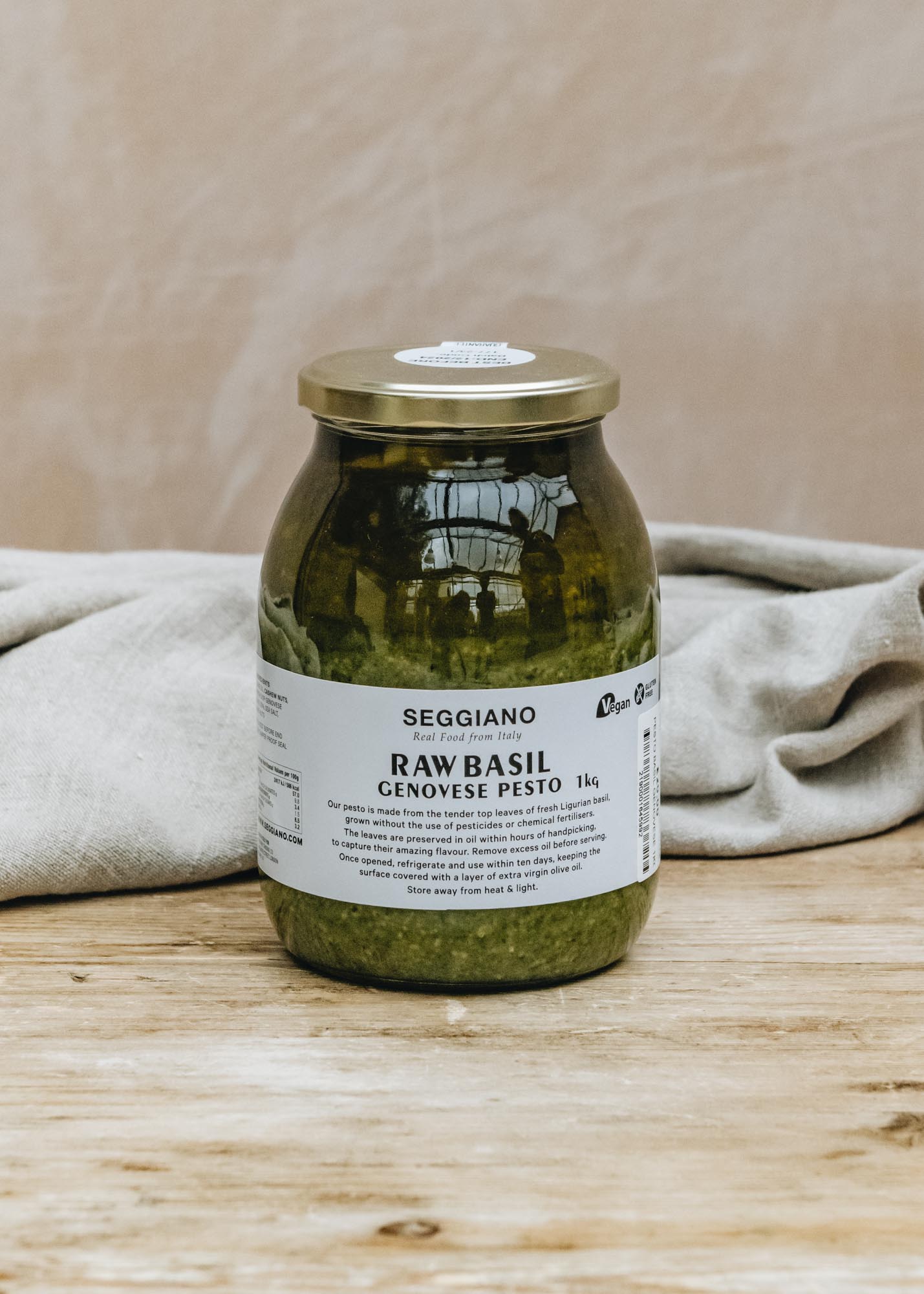 Seggiano Raw Basil Genovese Pesto 1kg Burford Garden Co