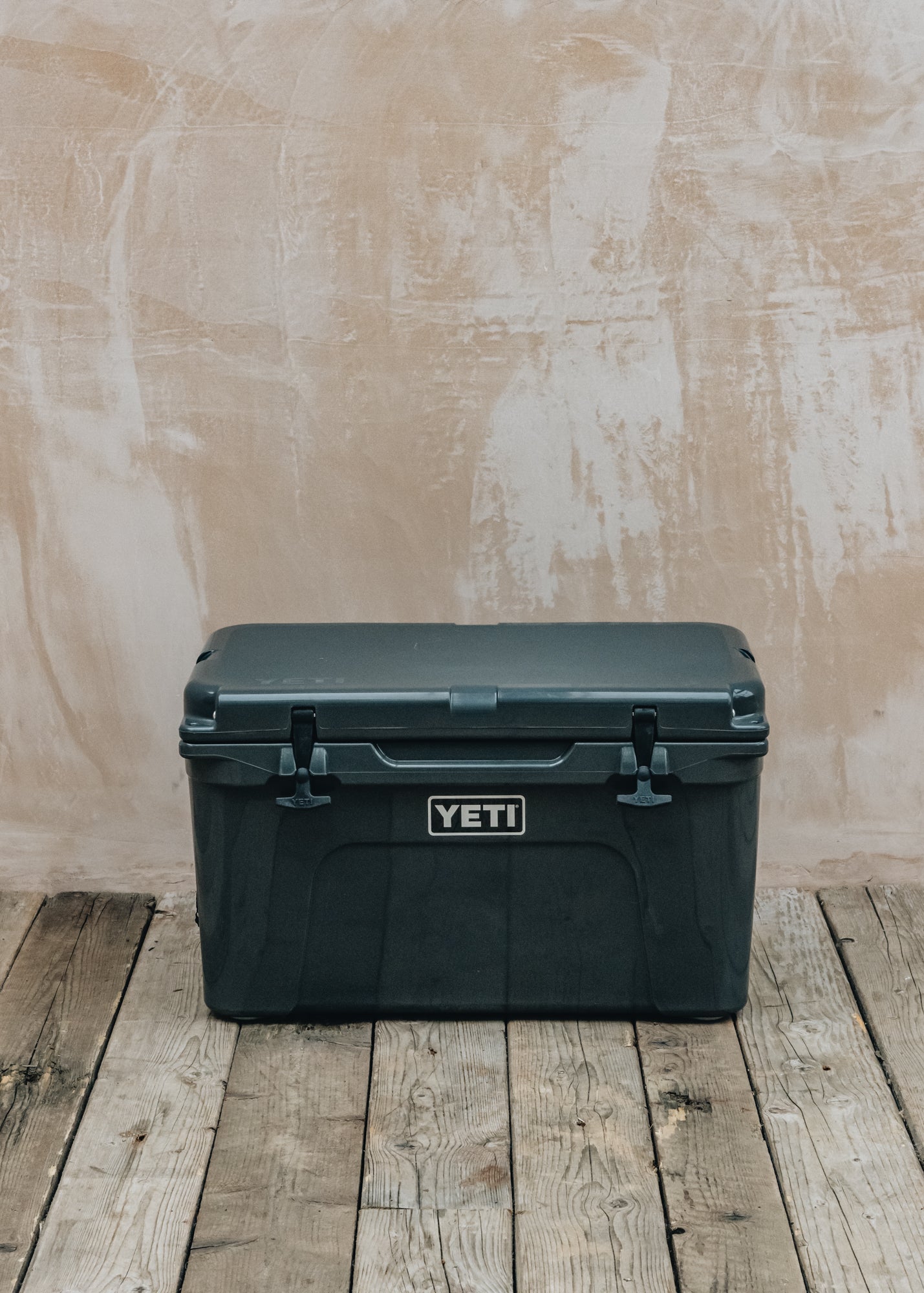 YETI Tundra 45 Charcoal