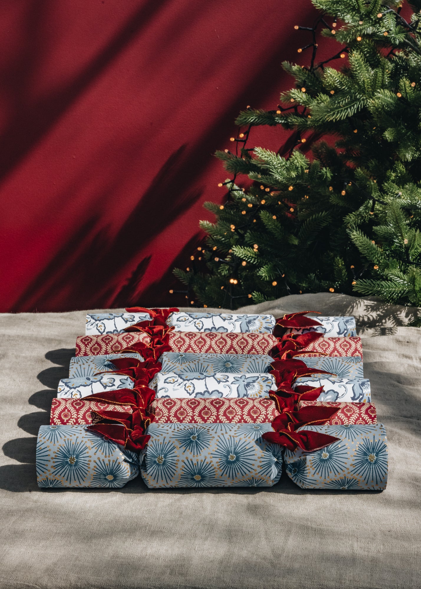 Burford Luxury Christmas Crackers with Red Ribbon