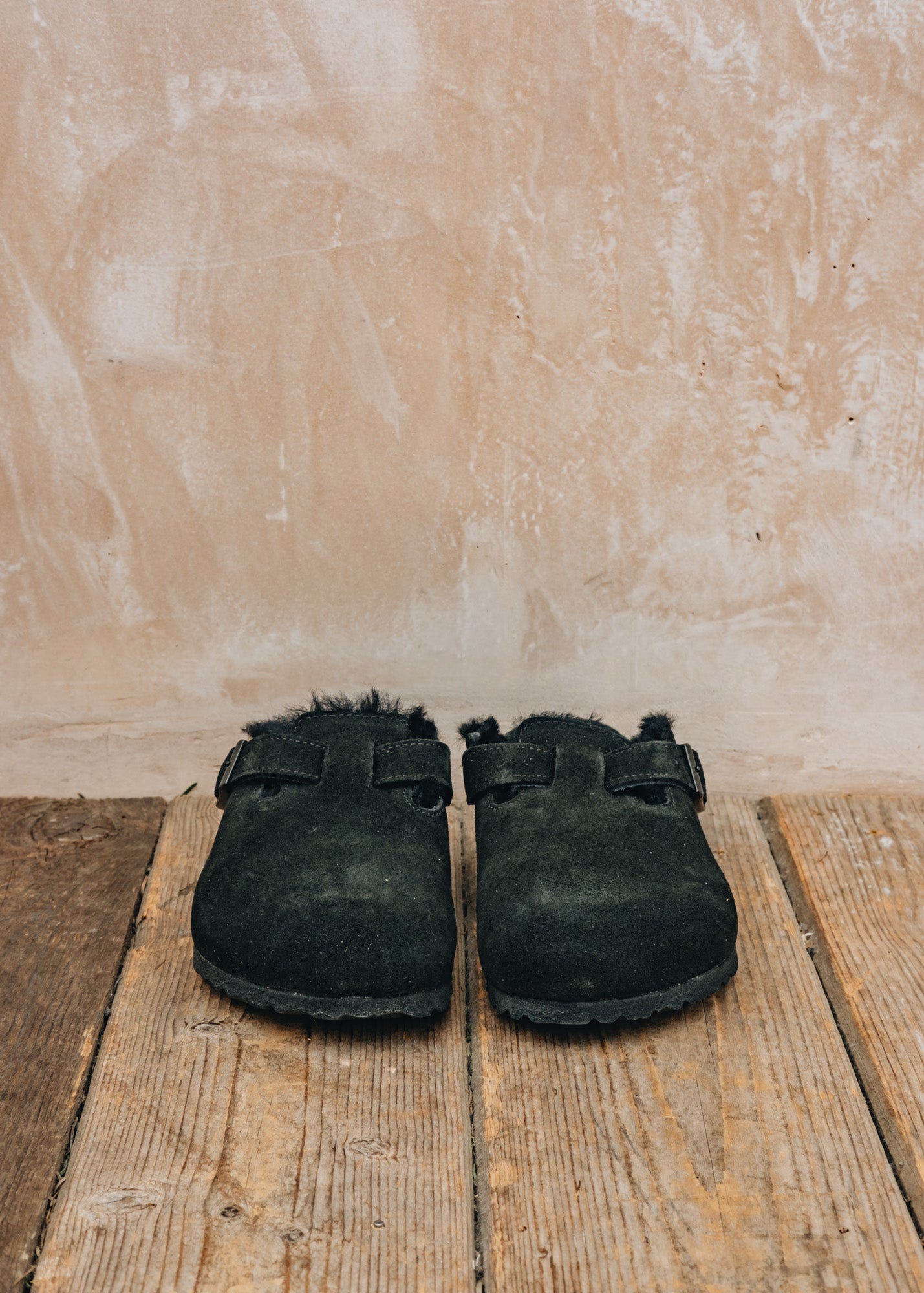 Women's Birkenstock Boston Shearling Clogs in Black