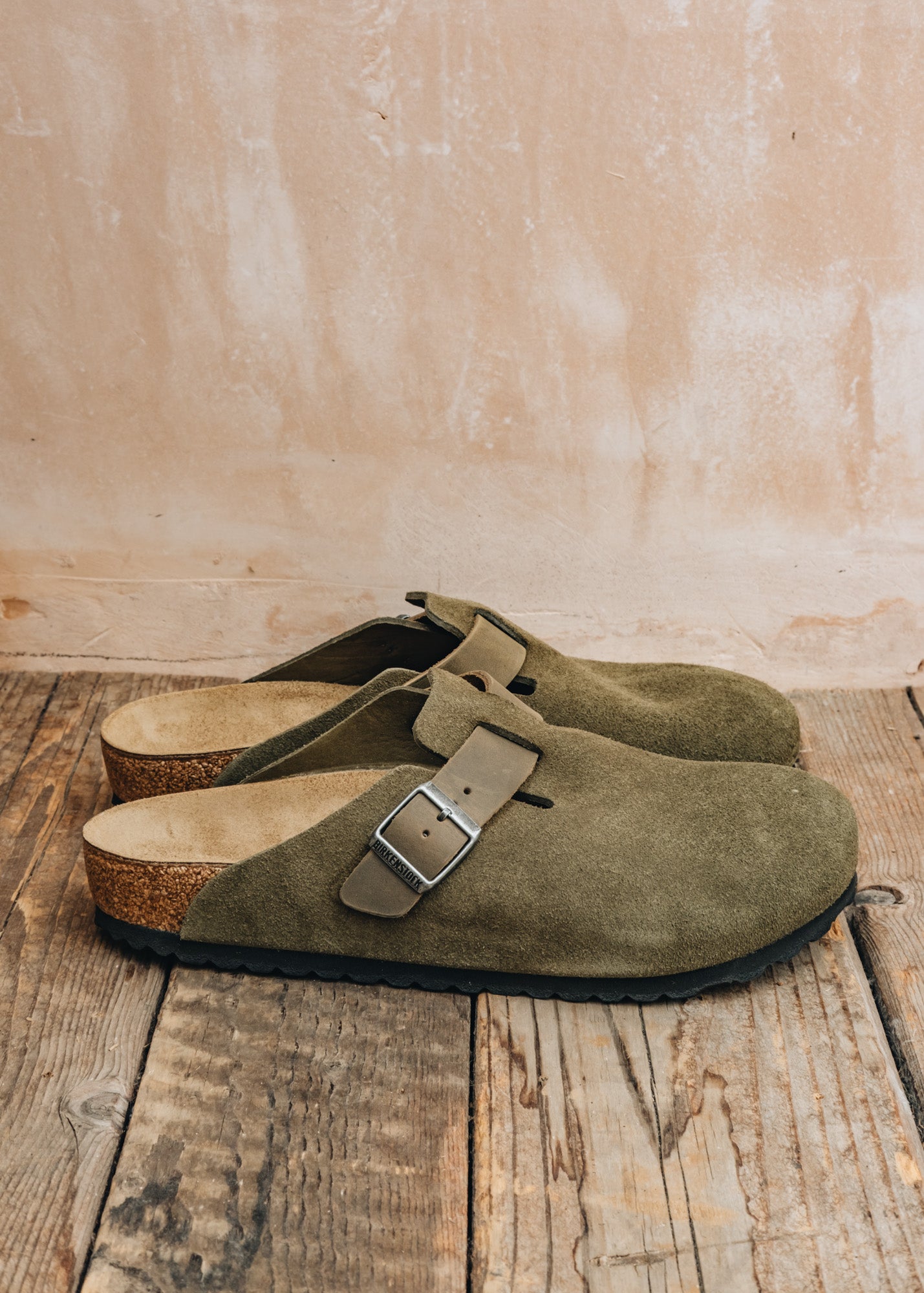 Men's Birkenstock Boston Leather Clogs in Thyme