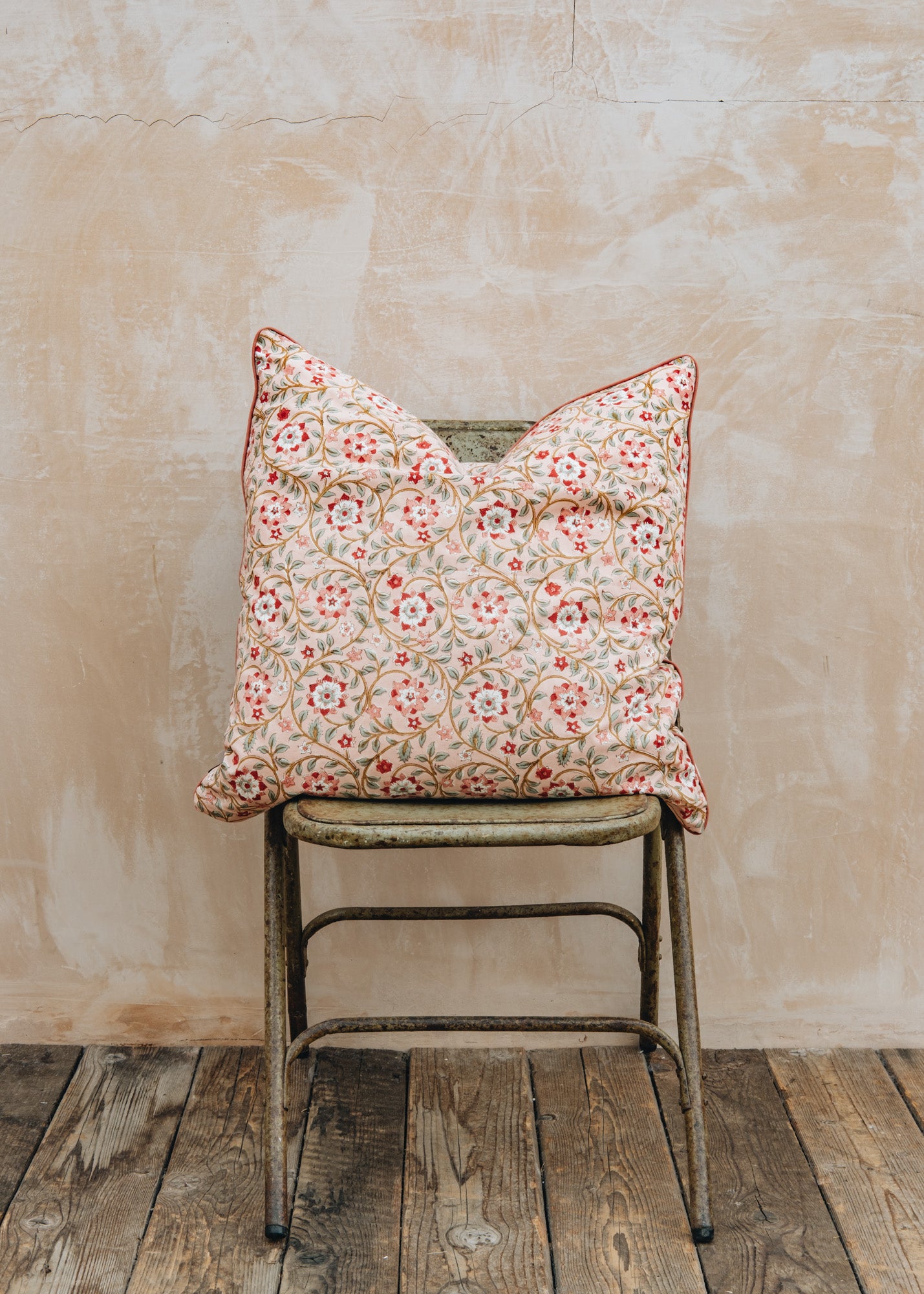 Roja Peach Cushion