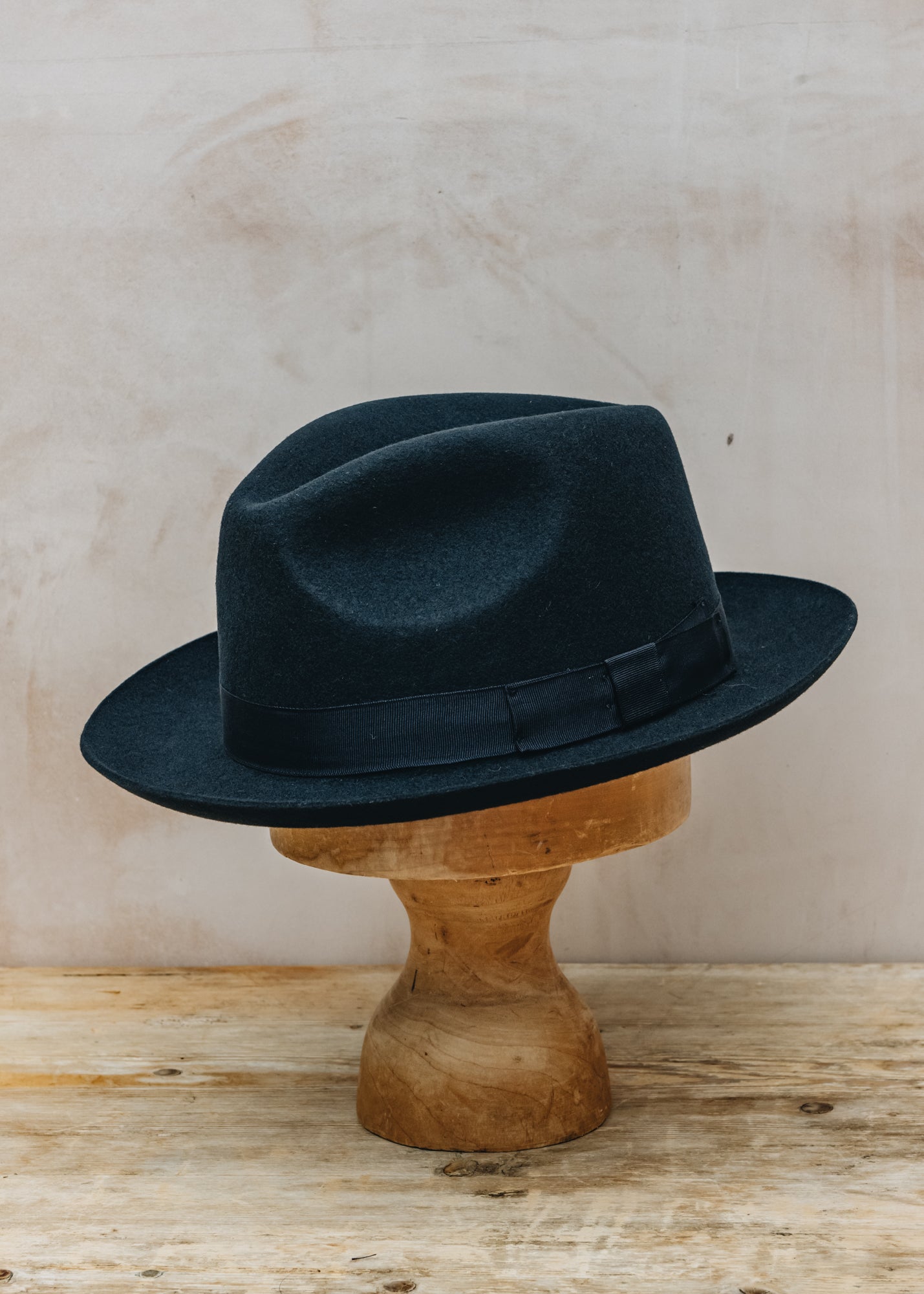 Wool Felt Chepstow Fedora Hat in Navy