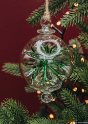 Fiesta Bauble in Green