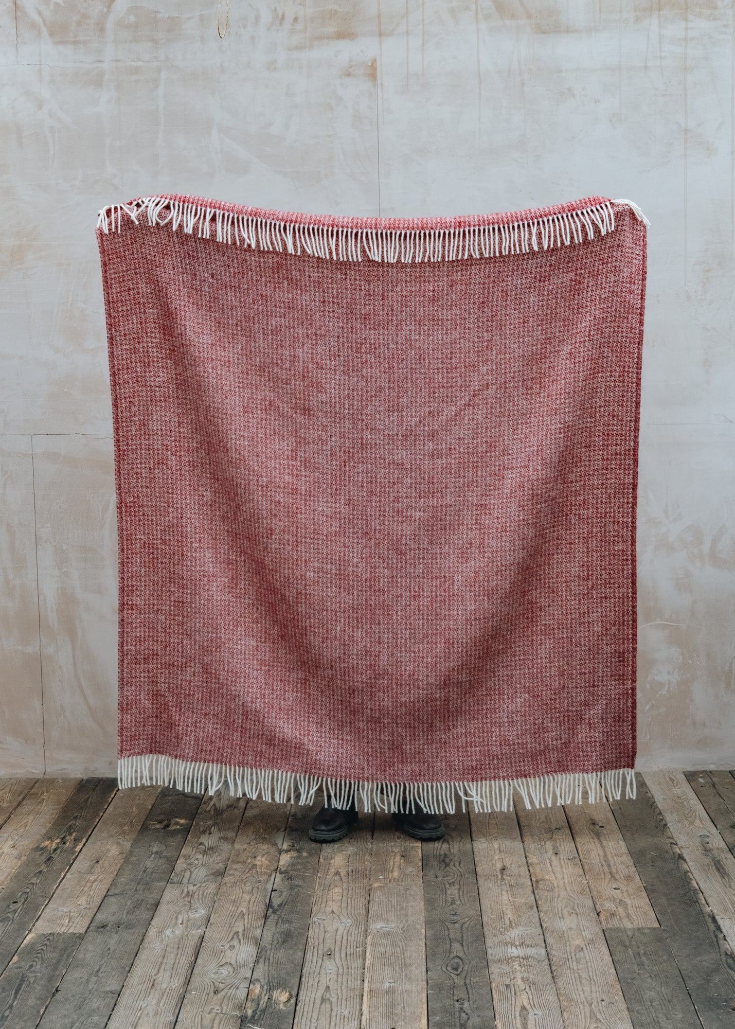 Tweedmill Illusion Throw in Red and Silver