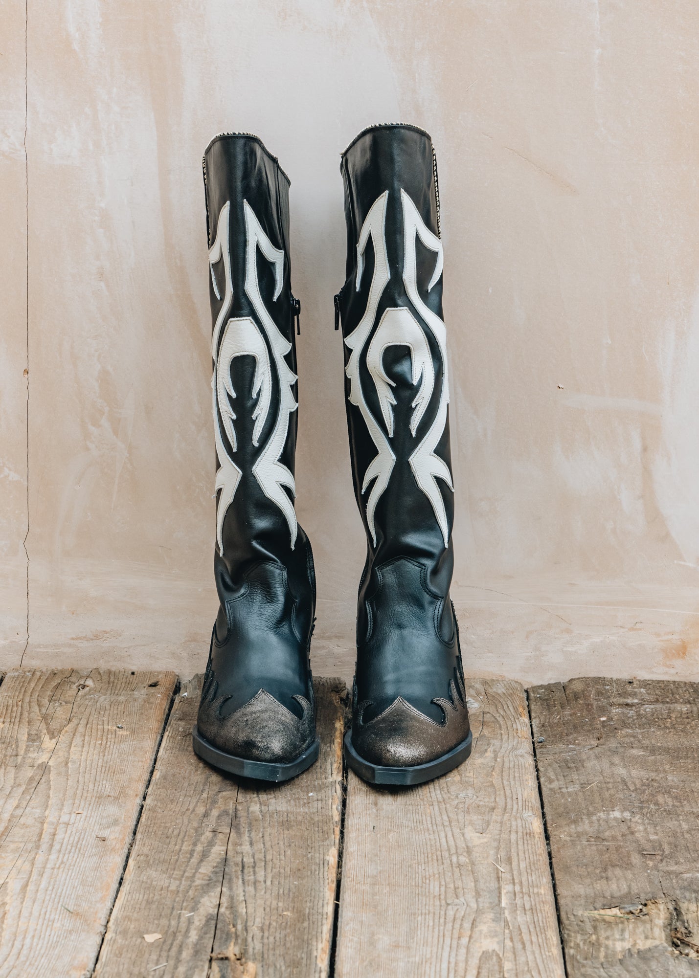 nemonic Long Atlanta Boots in Black