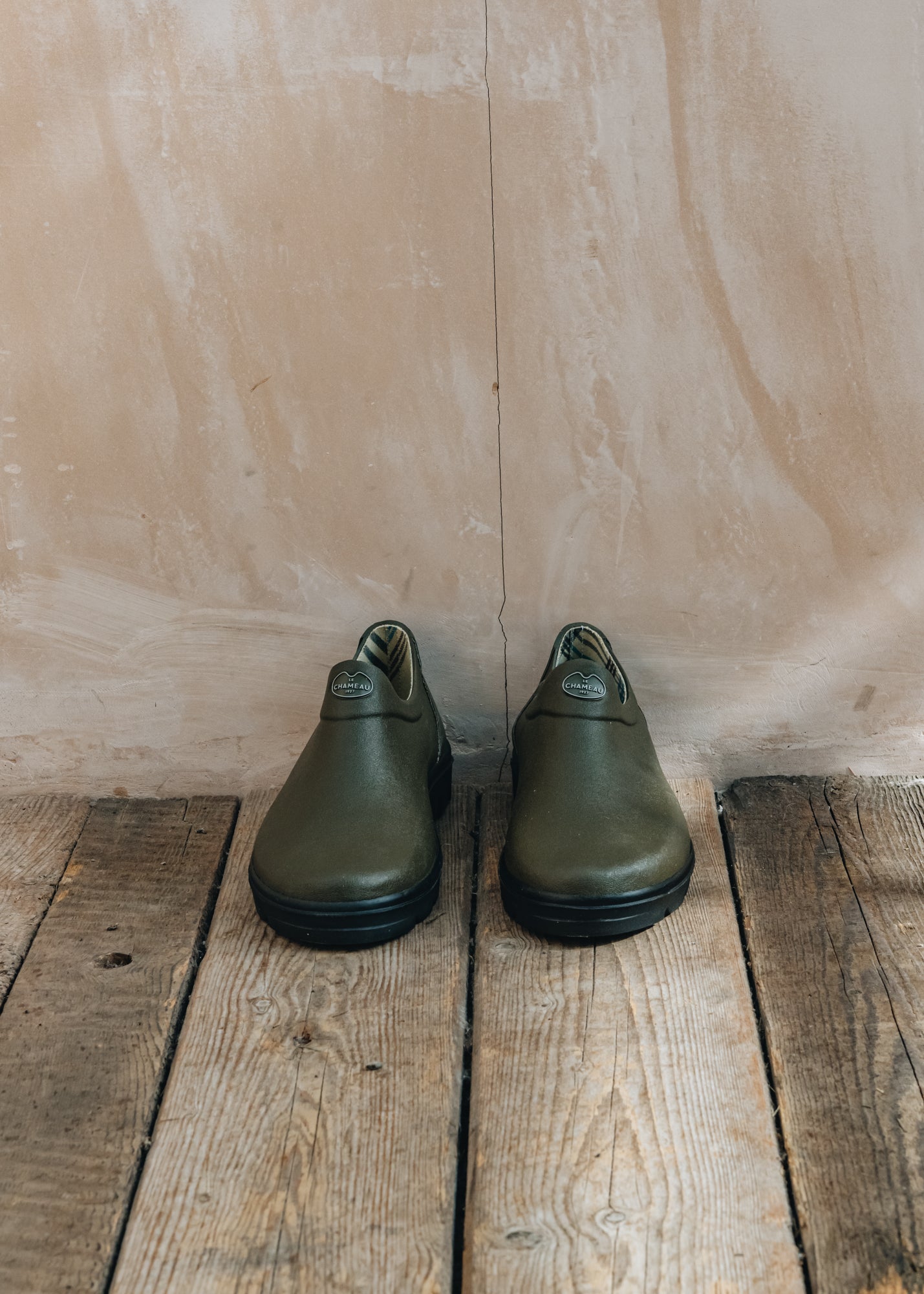 Men s Cross Country Sabotin Clogs in Green