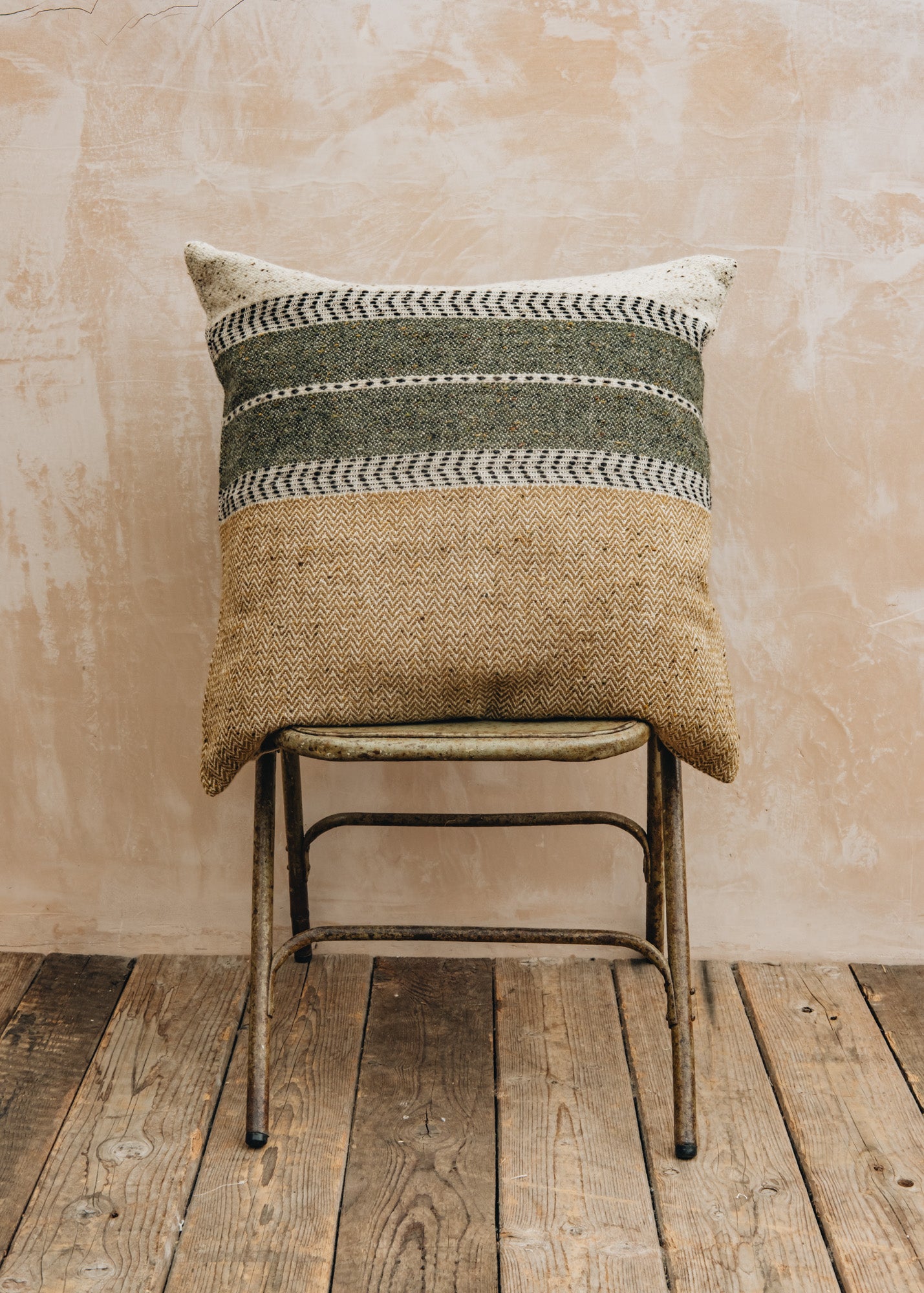 Montana Gold Cushion