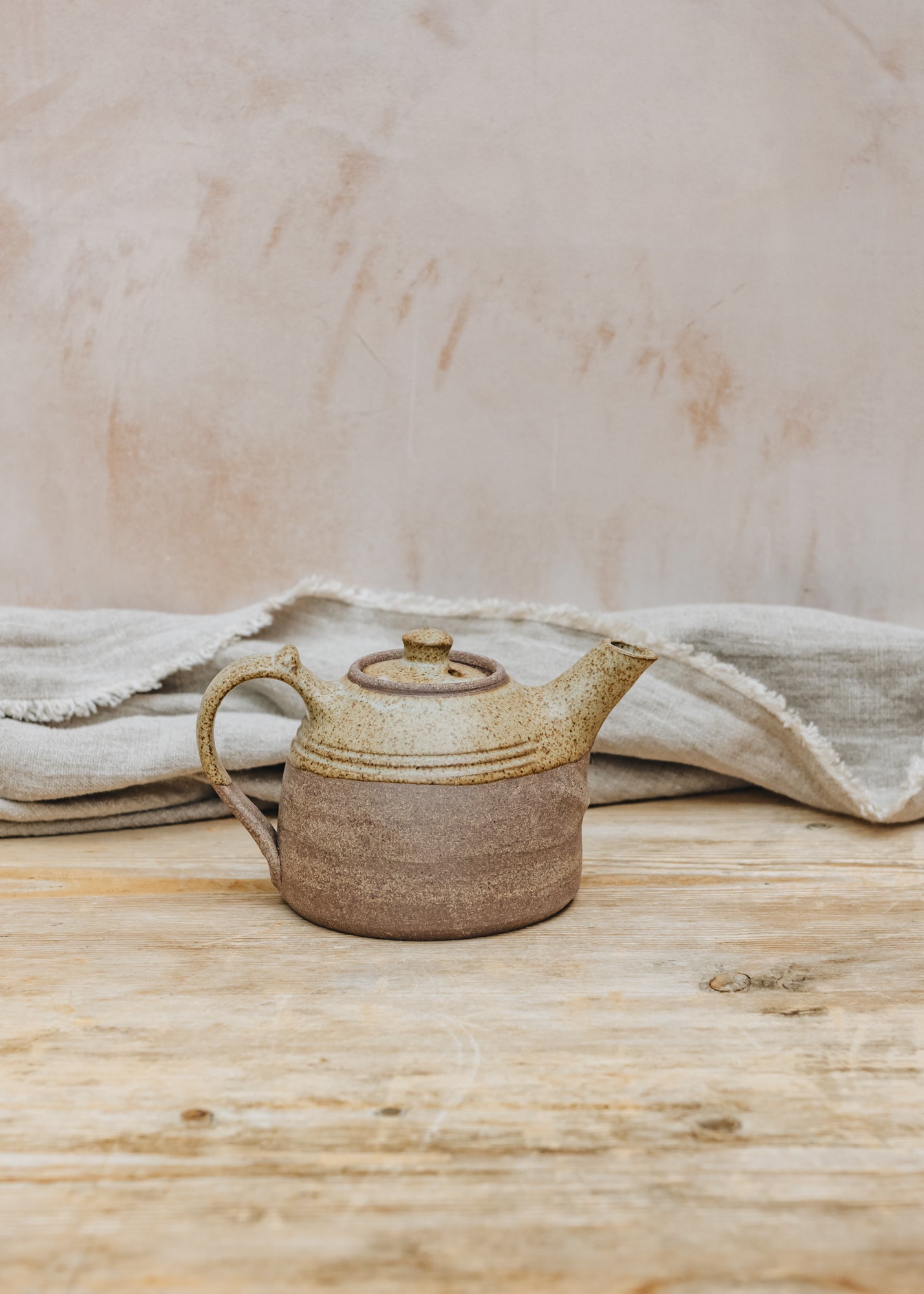 Stoneware Two Cup Domed Teapot