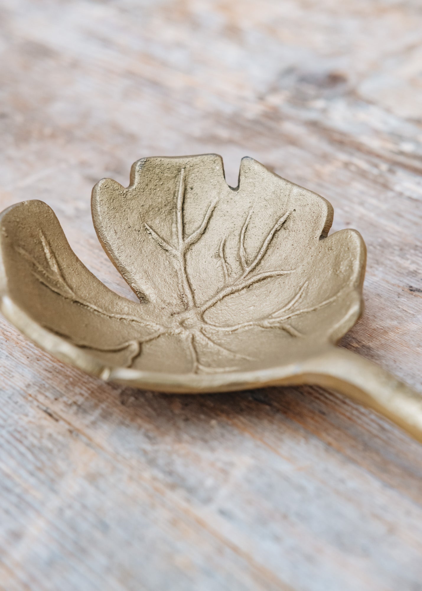 Nkuku Prakriti Leaf Brushed Gold Salad Servers