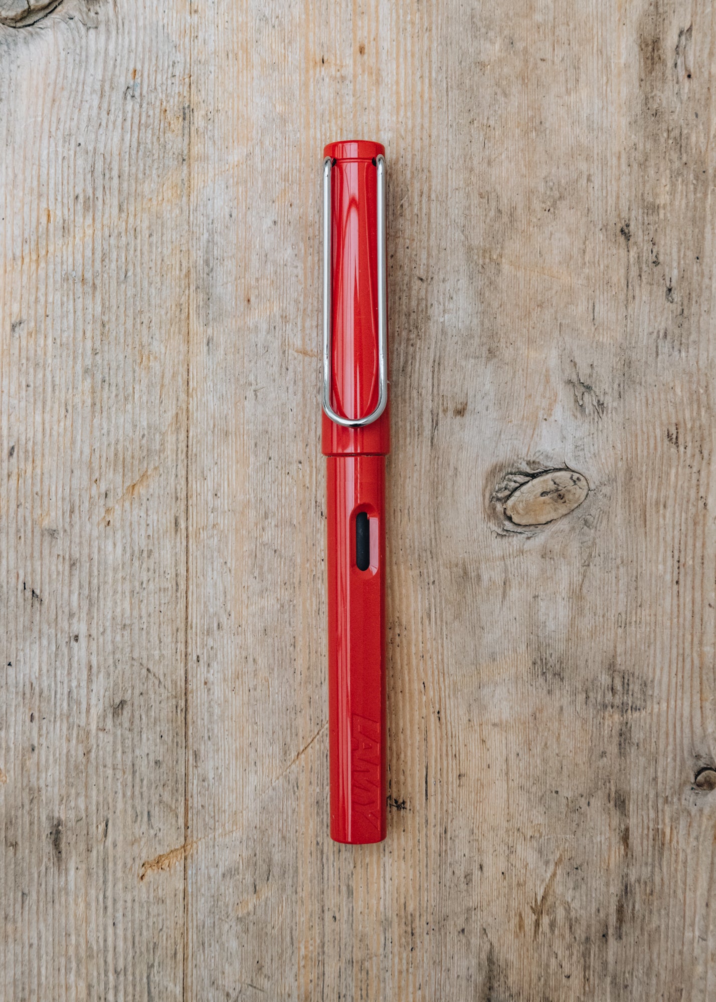 Safari Red Medium Fountain Pen