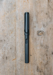 Safari Umbra Medium Fountain Pen