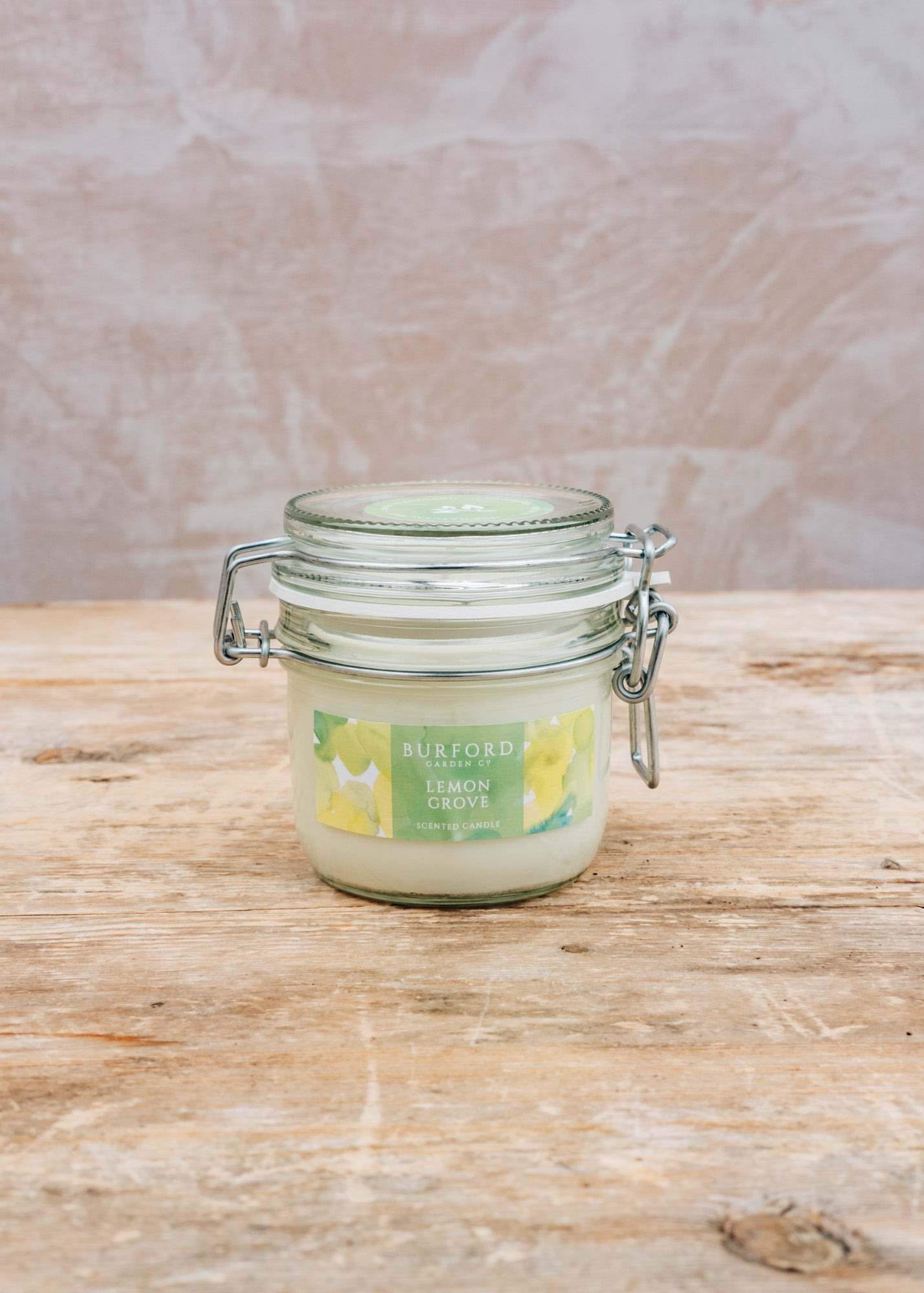 Sneeboer Scented Candle in Lemon Grove