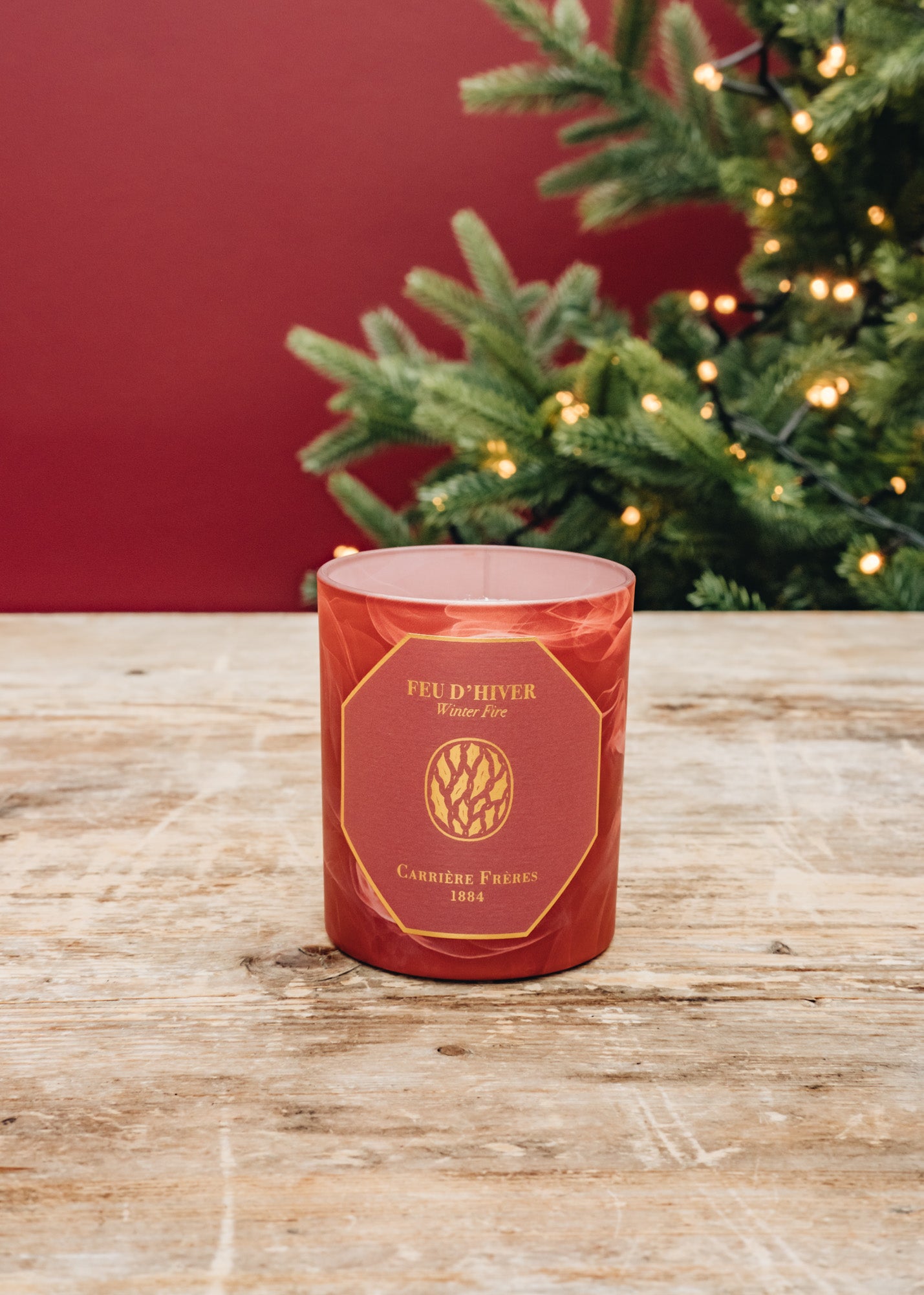 Carrière Frères Scented Candle in Winter Fire, 185g