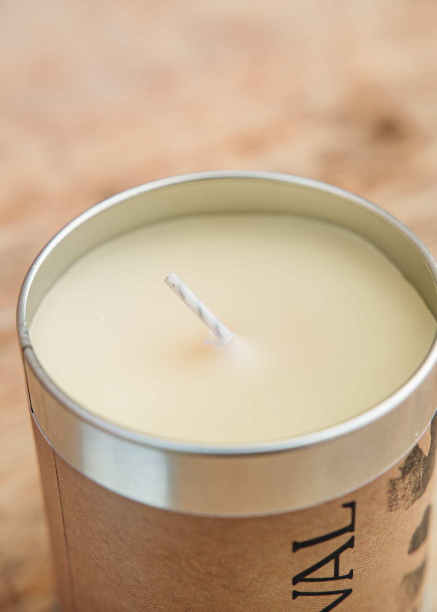 St Eval Tin Candle in Ginger and Lemongrass