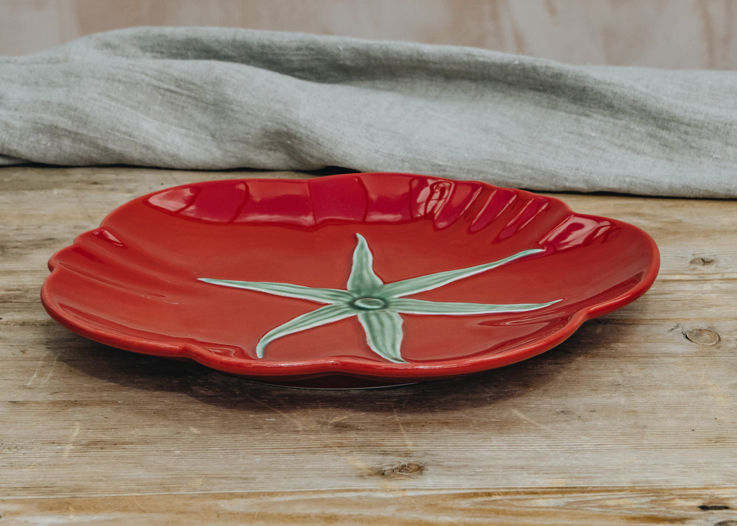 Bordhallo Pinheiro Tomato Dinner Plate