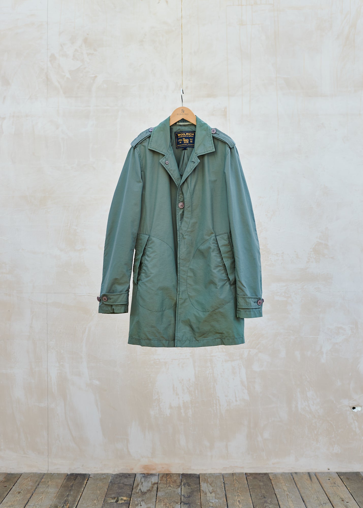 Woolrich Lightweight Padded Green Raincoat - S/M