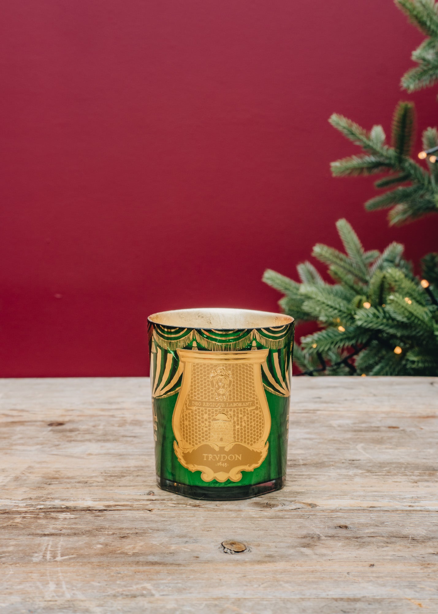 Trudon Winter Scented Candle in Angelo, 270g